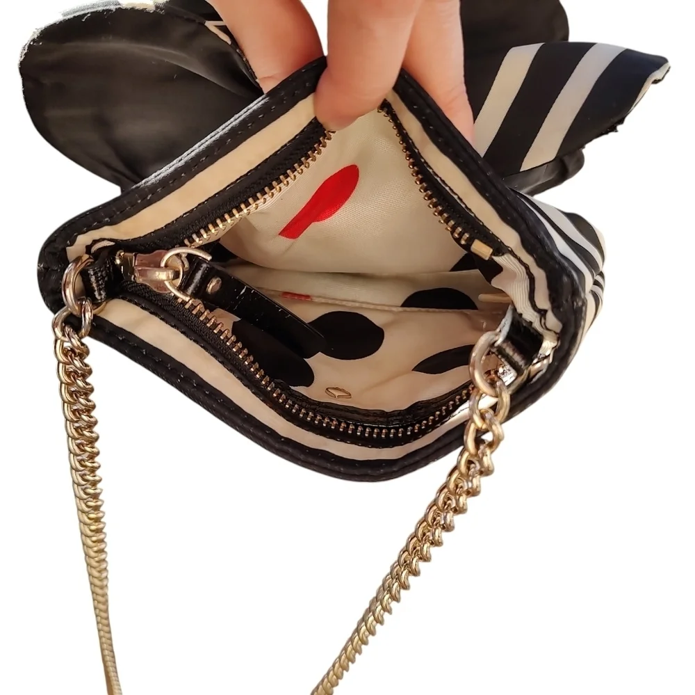 Kate Spade Black and White Floral Crossbody Bag